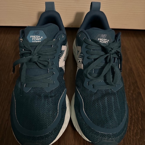 New Balance Fresh Foam X Tempo V1 Shoes - Picture 1 of 3